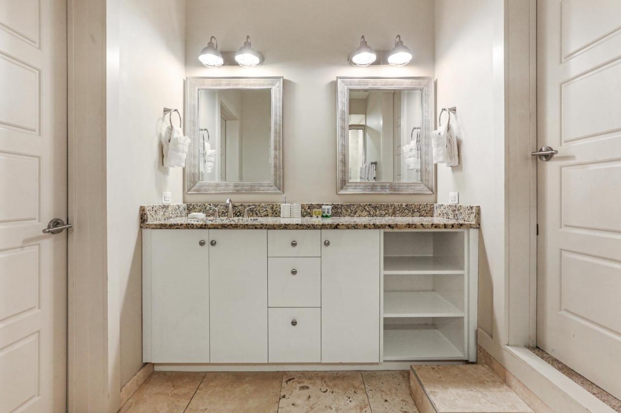 2 Bedroom Elegant Condos In Downtown New Orleans Exterior foto